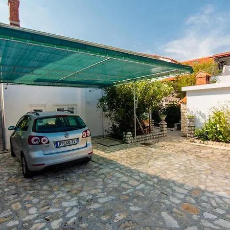 Apartment By The Sea Barbat, Rab - 14884 Barbat na Rabu
