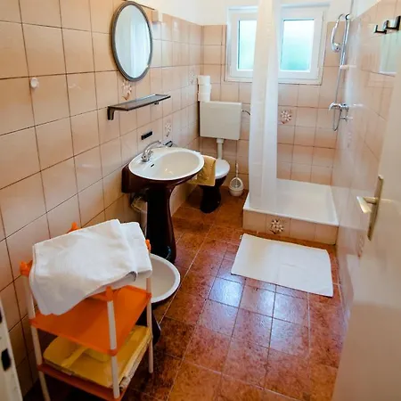 Apartment By The Sea Barbat, Rab - 14884